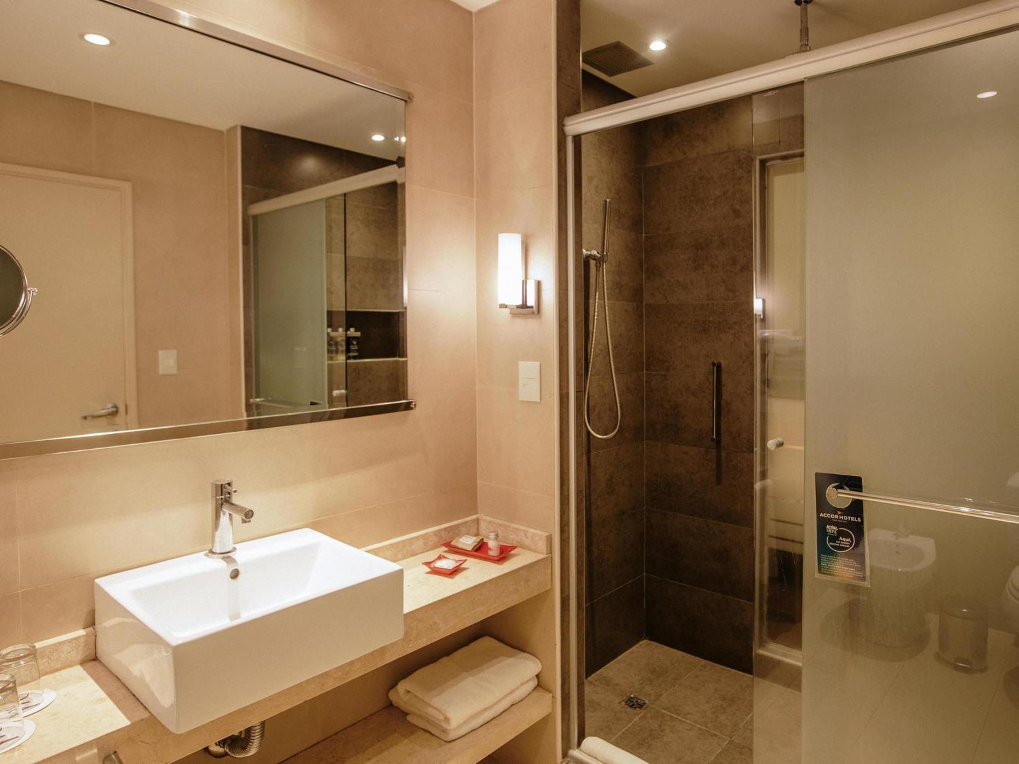 Quarto Duplo Standard